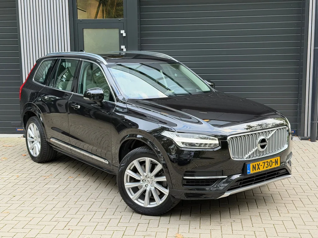 Volvo XC90 (2016) — foto 1