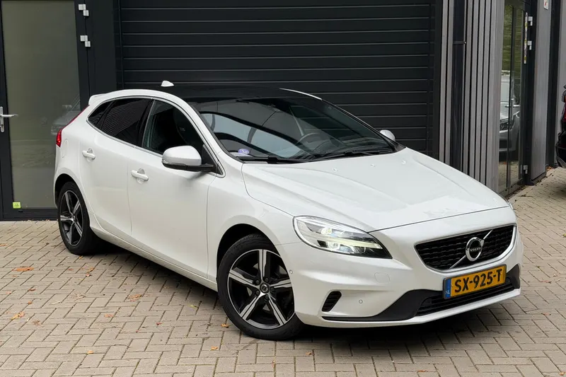 Volvo V40 (2018)