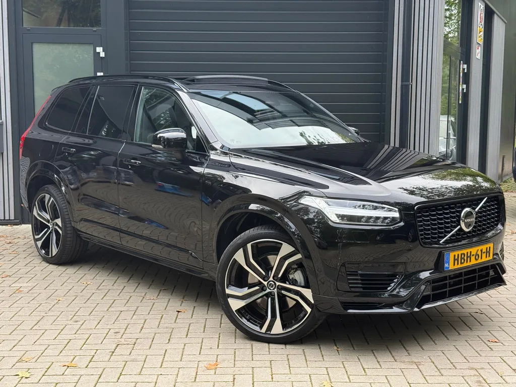 Volvo XC90 (2024) — foto 1