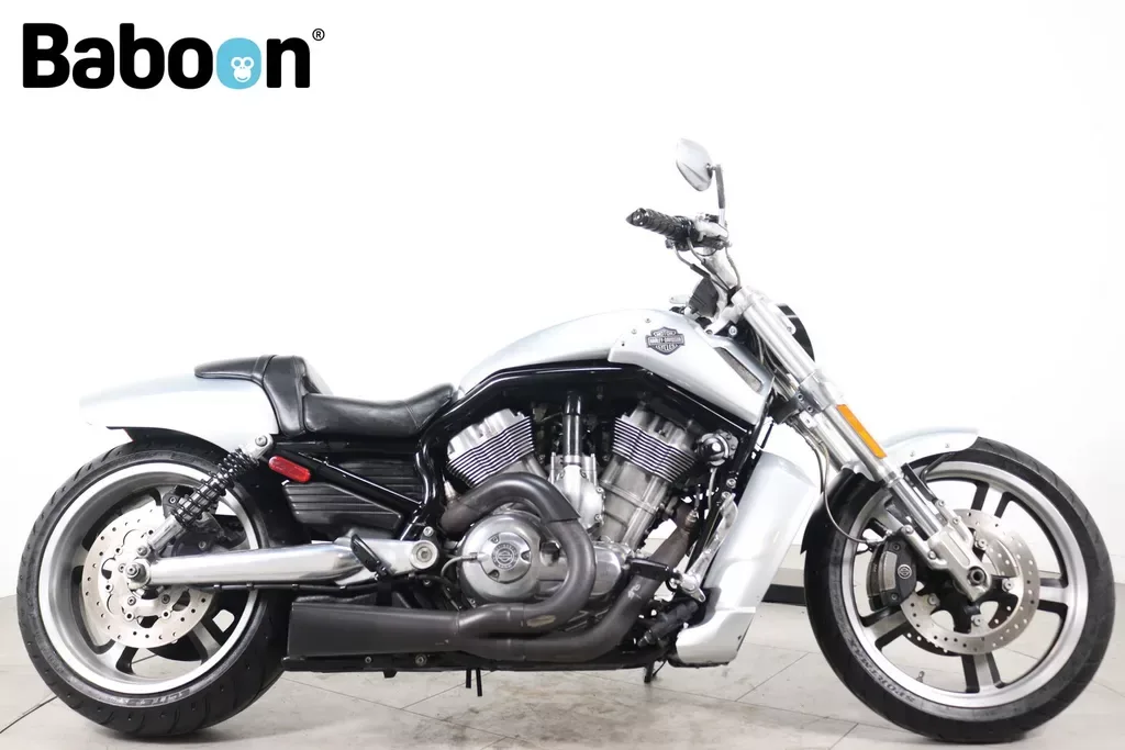 Harley-Davidson V-Rod Muscle (2009) — foto 1