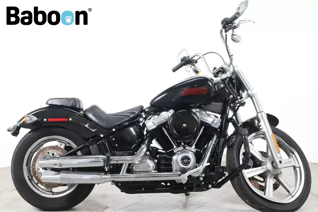 Harley-Davidson Softail (2023) — foto 1