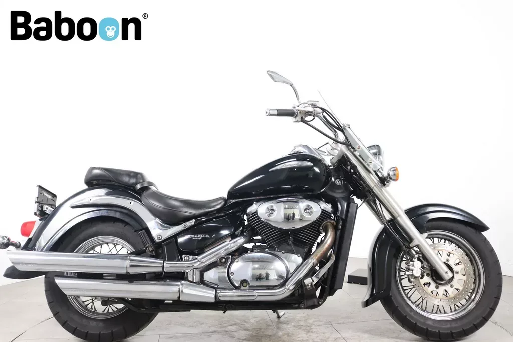 Suzuki VL 800 Volusia (2002) — foto 1
