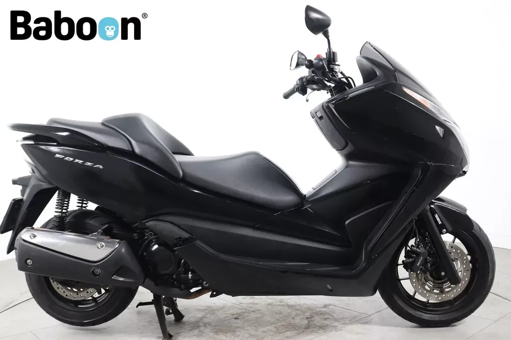 Honda Forza 300 (2013) — foto 1