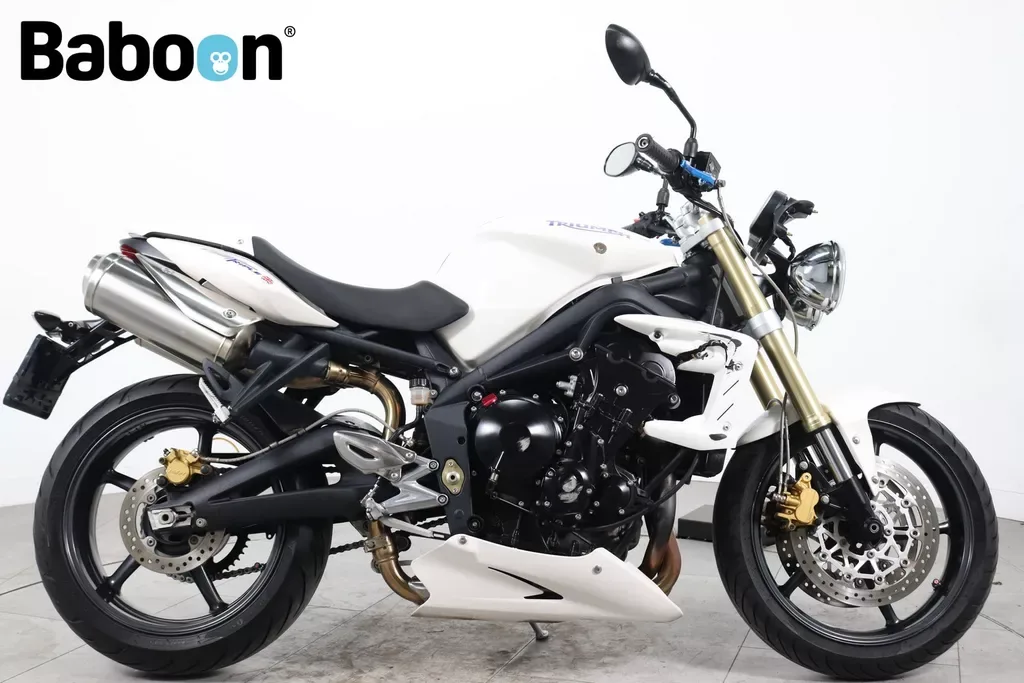 Triumph Street Triple (2009) — foto 1