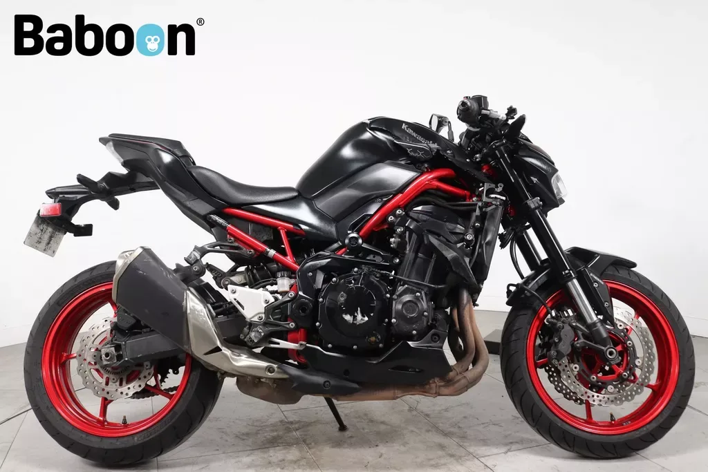 Kawasaki Z900 (2021) — foto 1