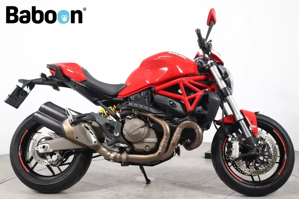 Ducati Monster 821 (2015) — foto 1