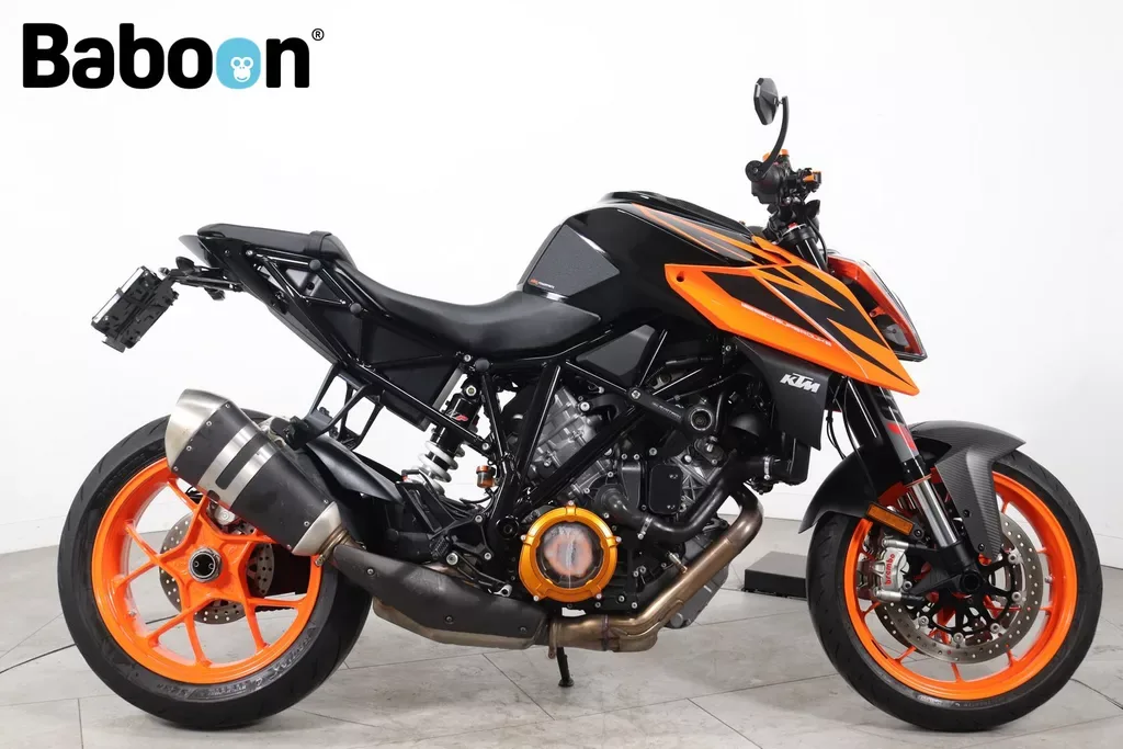 KTM 1290 SuperDuke R (2020) — foto 1