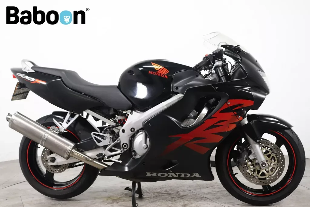 Honda CBR600F (2000) — foto 1