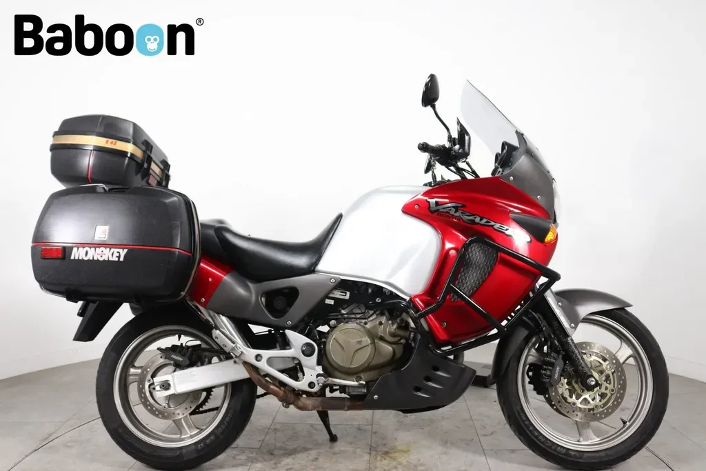 Honda XL 1000 V Varadero (2001) — foto 1