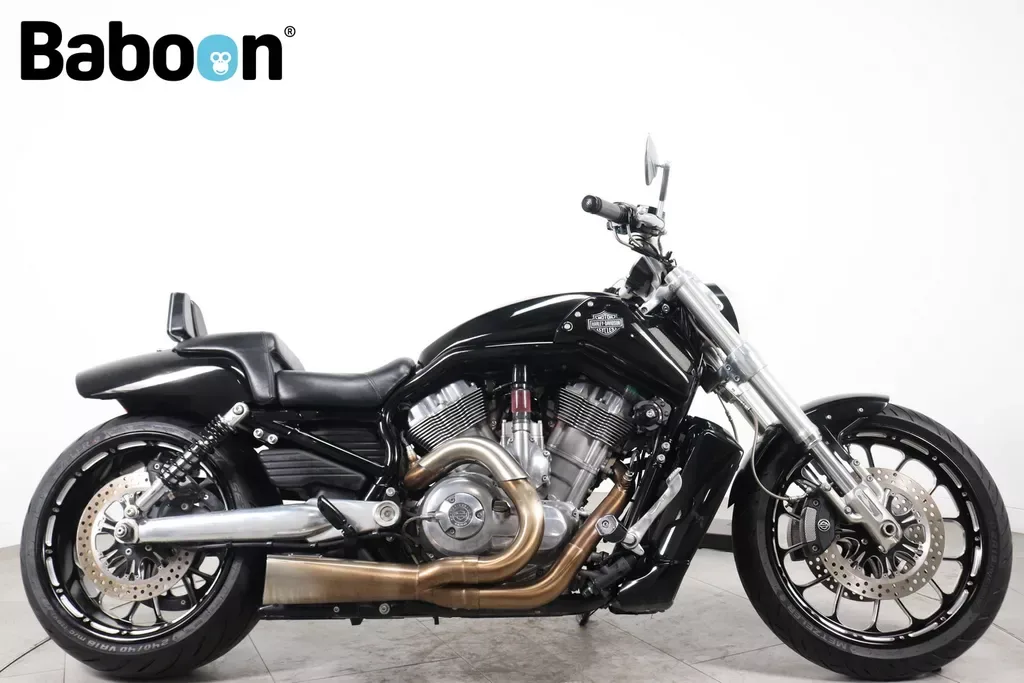 Harley-Davidson V-Rod Muscle (2011) — foto 1