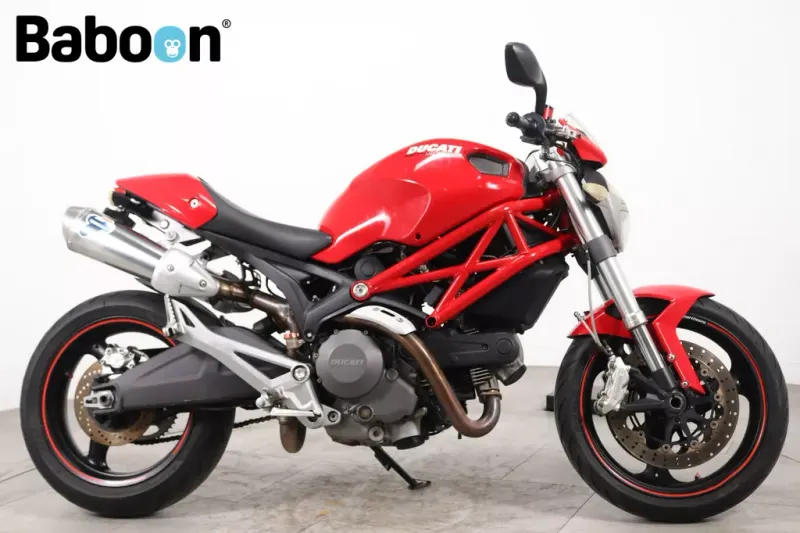 Ducati Monster 696 (2008)