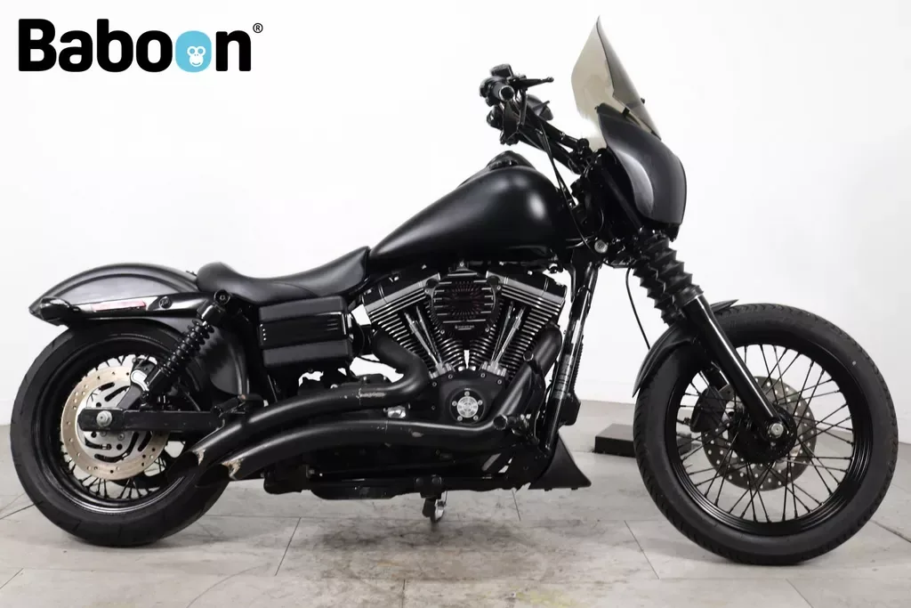 Harley-Davidson Street Bob (2006) — foto 1
