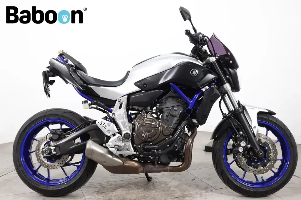 Yamaha MT-07 (2015) — foto 1