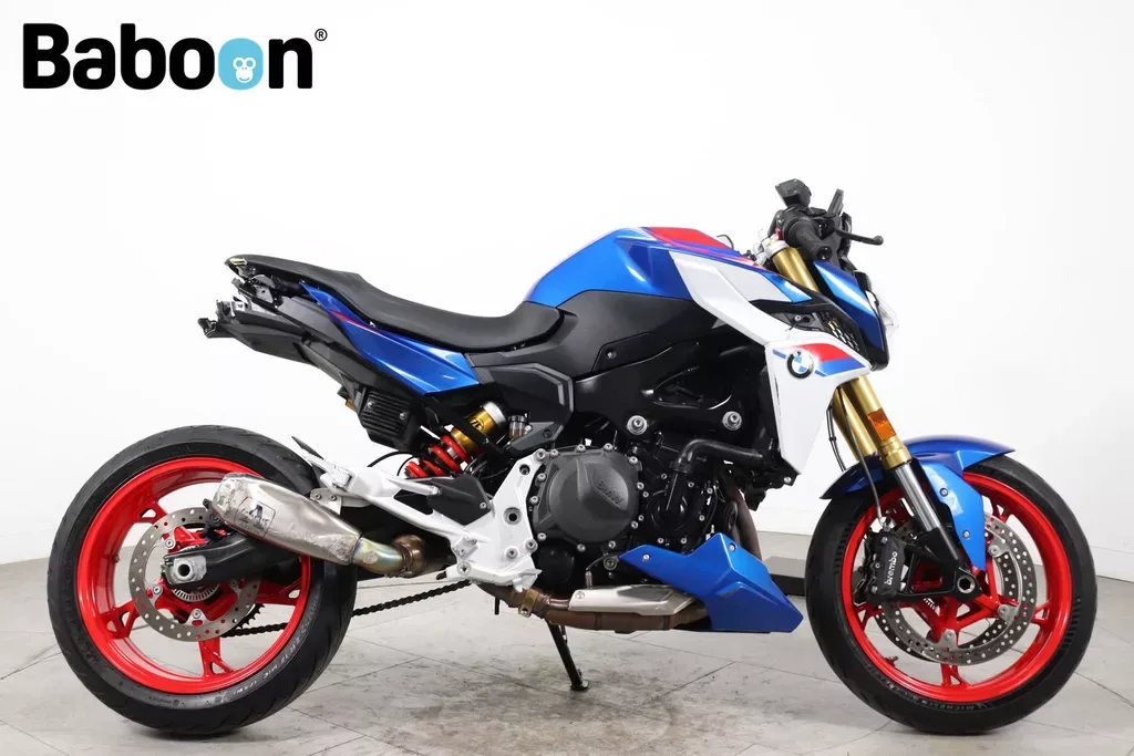 BMW F 900 R (2025) — foto 1