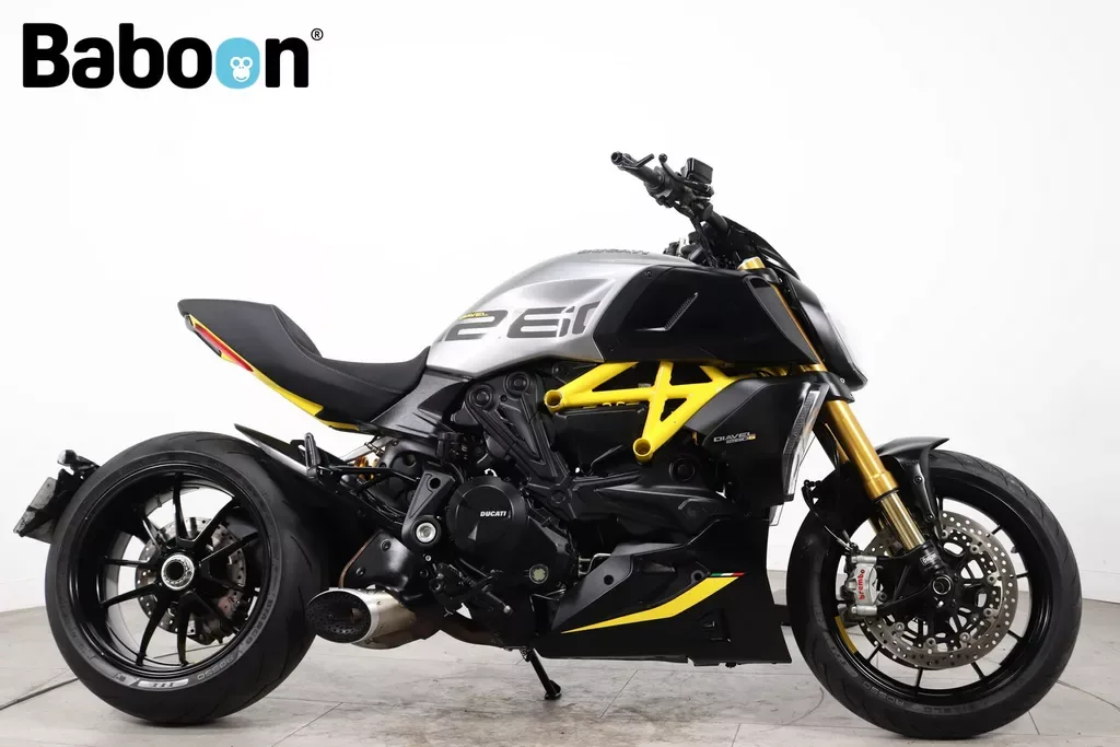 Ducati Diavel 1260 S (2022) — foto 1
