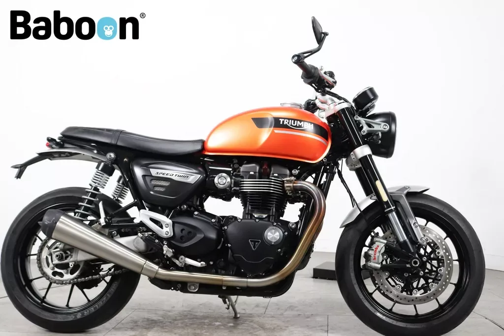 Triumph Speed Twin 1200 (2024) — foto 1