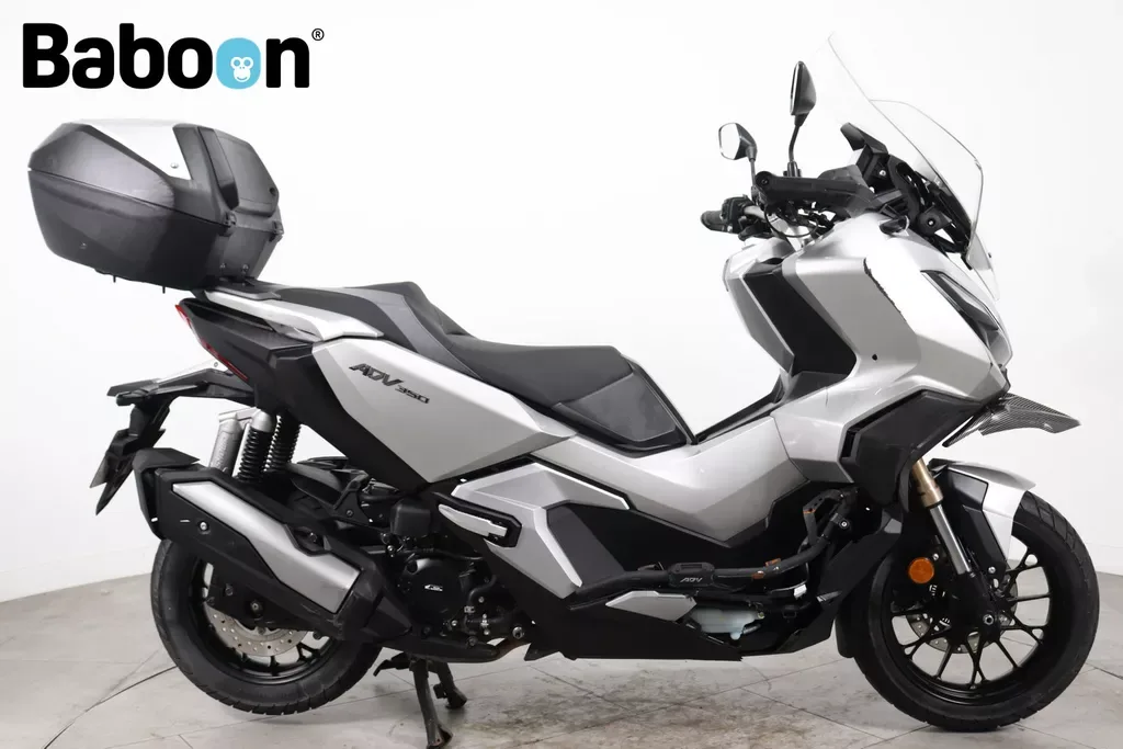 Honda Adv 350 (2023) — foto 1