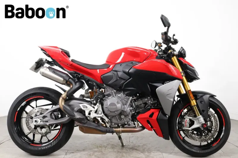 Ducati Streetfighter V2 (2025)
