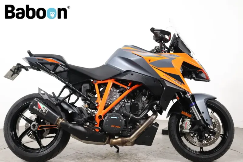 KTM 1290 Super Duke GT (2023)