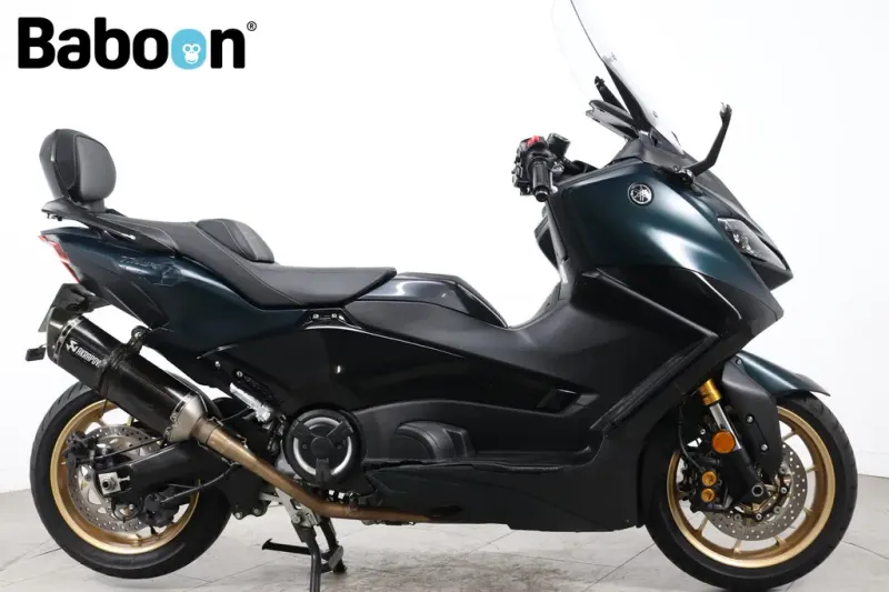 Yamaha TMAX (2023)