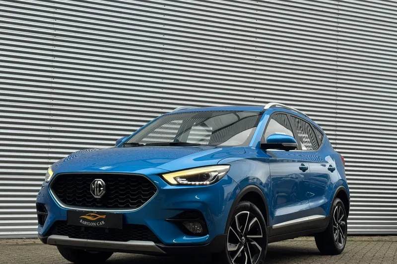 MG ZS (2023)
