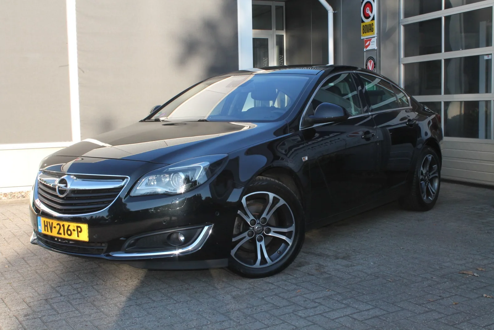 Opel Insignia (2016) — foto 1