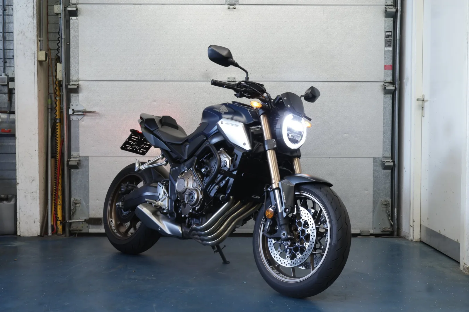 Honda CB650R (2022) — foto 1