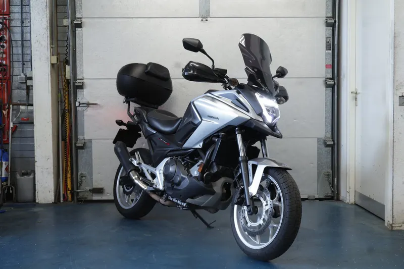 Honda NC750X (2016)