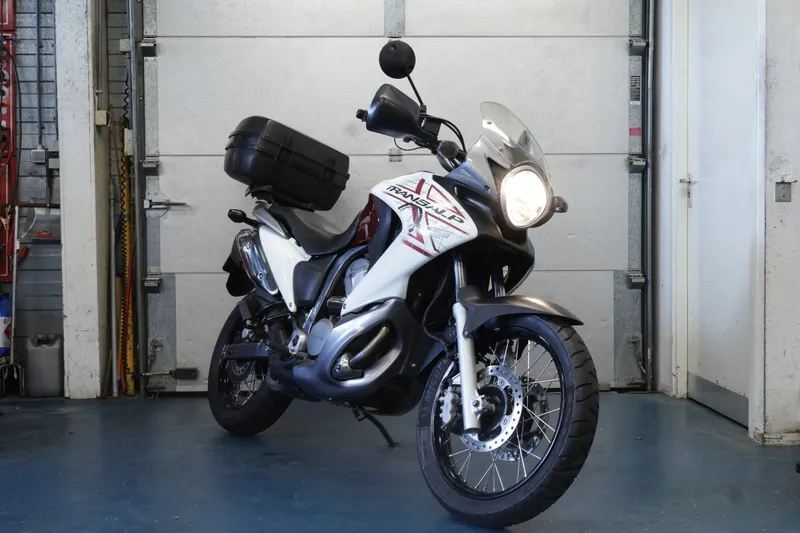 Honda Transalp (2010)