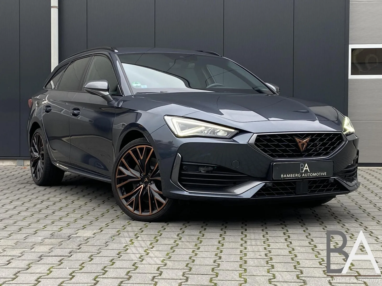 CUPRA Leon Sportstourer (2021) — foto 1