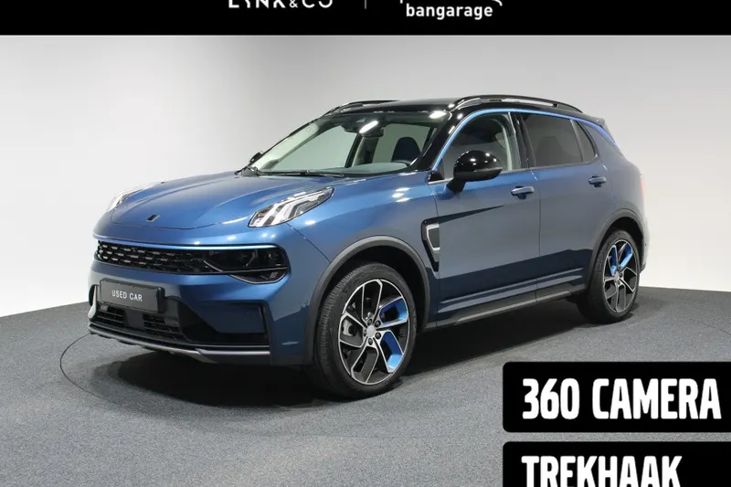 Lynk & Co 01 (2022)