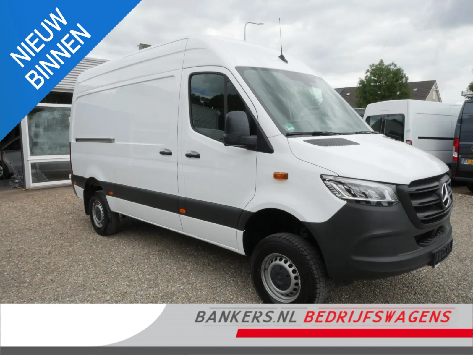 Mercedes-Benz Sprinter (2023) — foto 1