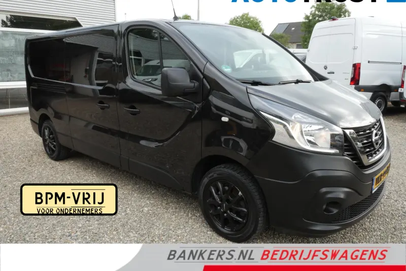 Nissan NV300 (2021)