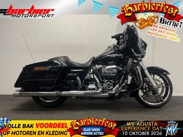 Harley-Davidson Street Glide (2017) — foto 1