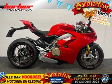 Ducati Panigale V4S (2019) — foto 1