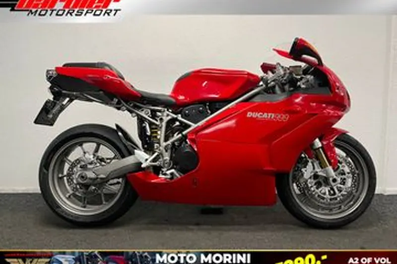 Ducati 999 (2003)