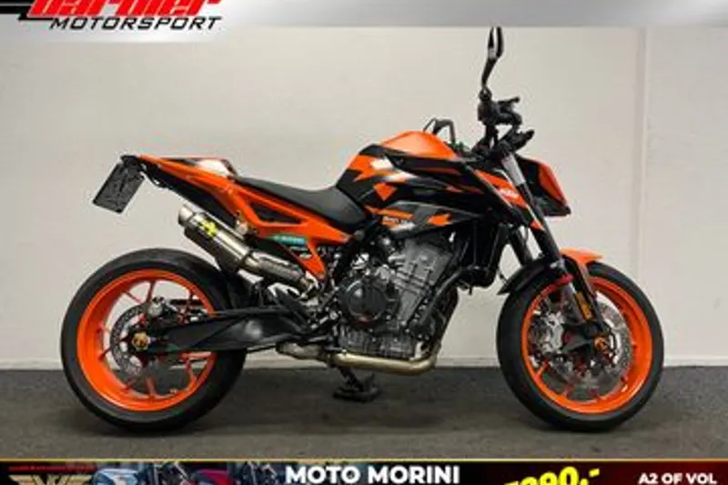 KTM 890 Duke GP (2022)