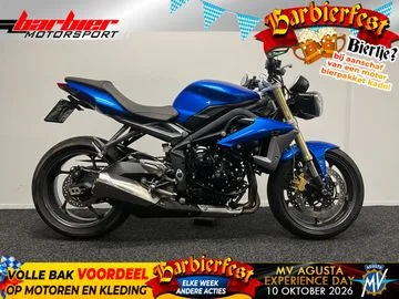 Triumph Street Triple (2013) — foto 1