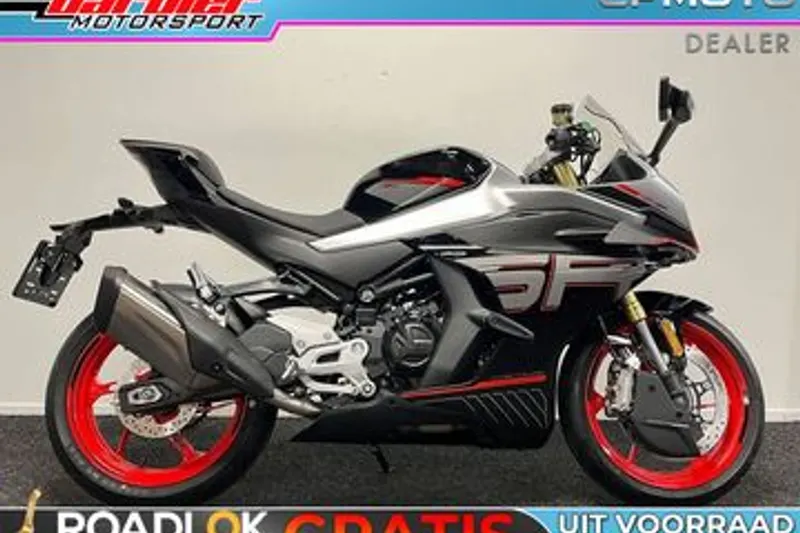 CFMoto 450 SR (2026)