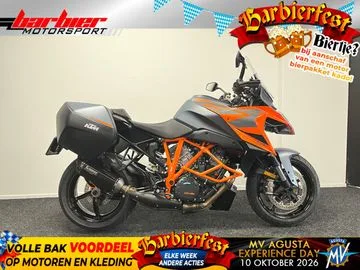 KTM 1290 Super Duke GT (2022) — foto 1