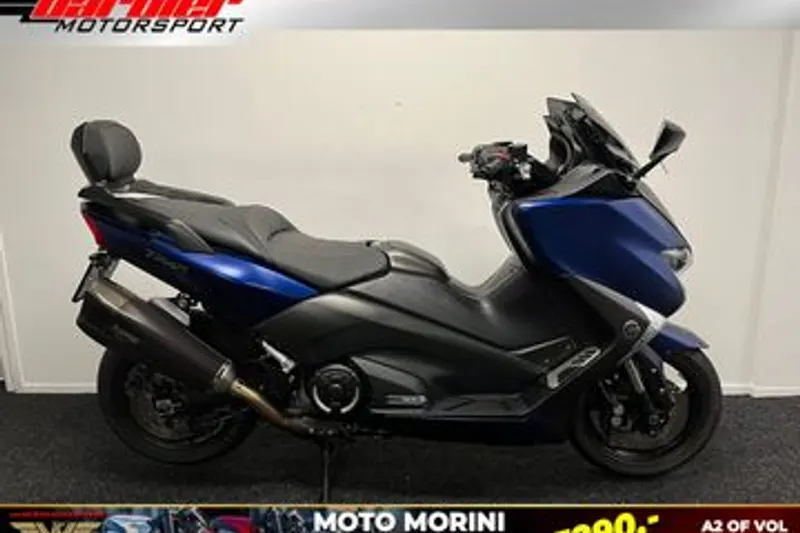 Yamaha TMAX SX (2020)