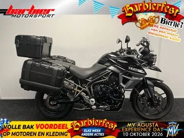 Triumph Tiger 800 (2016) — foto 1