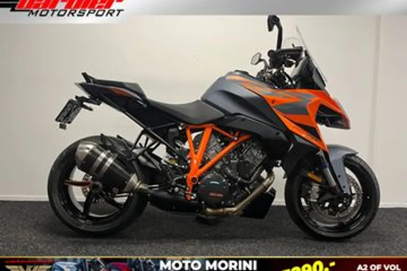 KTM 1290 Super Duke GT (2024)