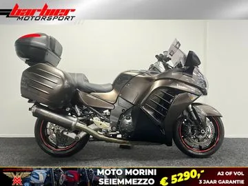 Kawasaki GTR 1400 (2009) — foto 1