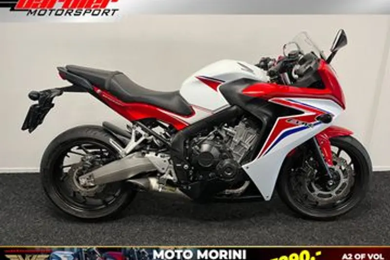 Honda CBR650F (2016)