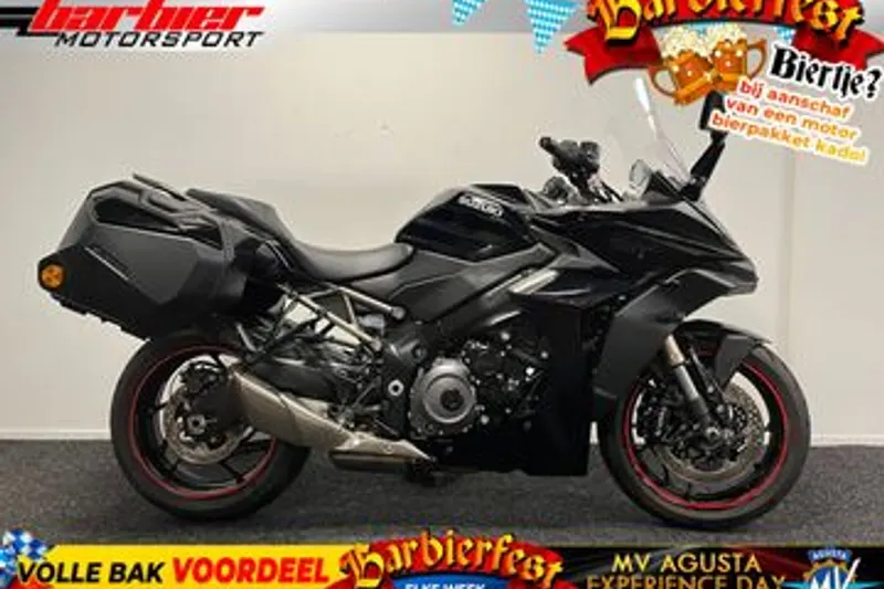 Suzuki GSX-S1000GT (2023)