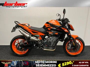 KTM 890 Duke GP (2022) — foto 1