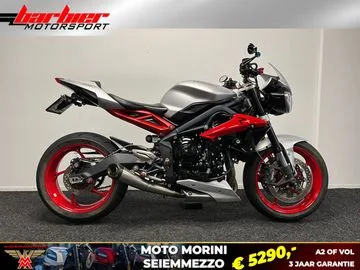 Triumph Street Triple RX (2016) — foto 1