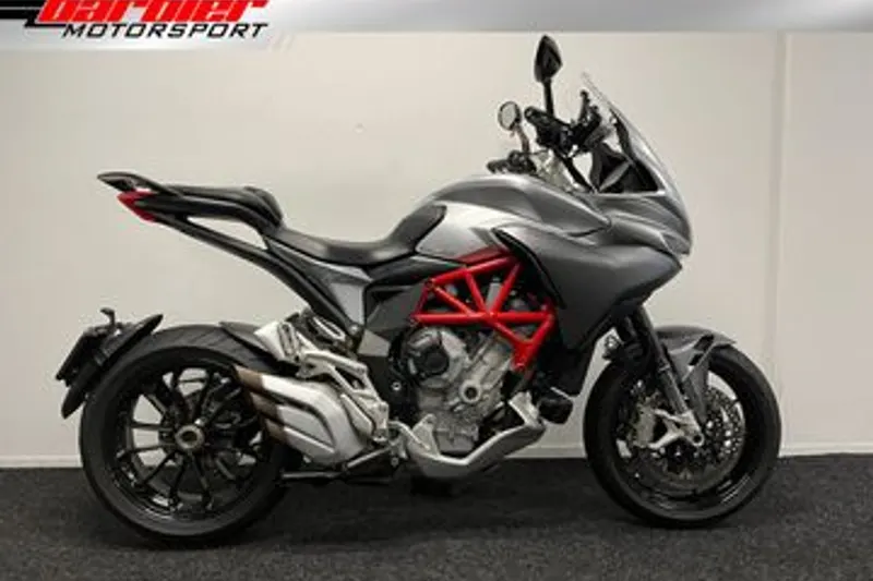 MV Agusta Turismo Veloce 800 (2015)