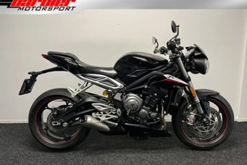 Triumph Street Triple RS (2017)